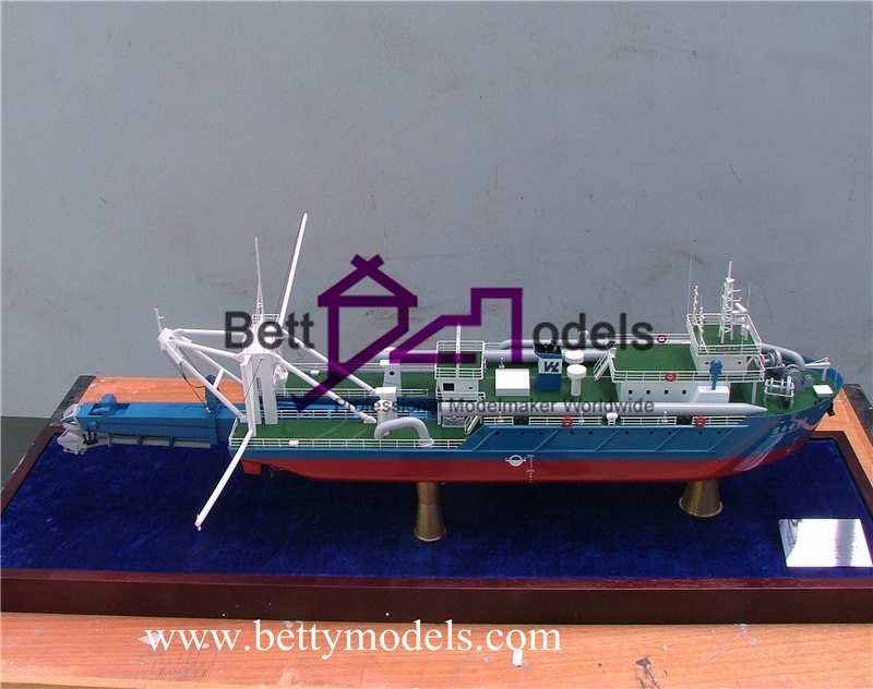 Модель промышленного корабля Нигерии